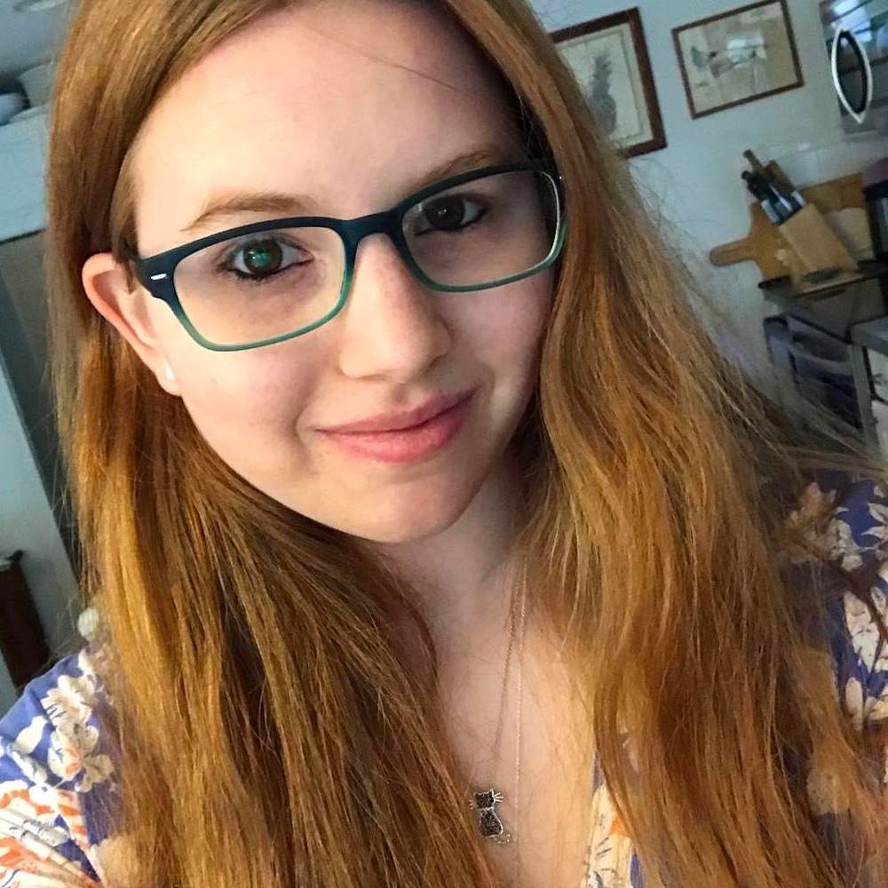 Meet your Posher, Sarah